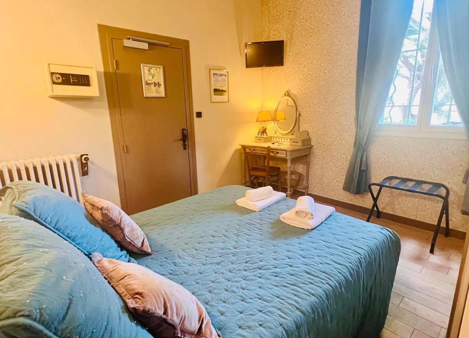 Hotel Le Ponteil Antibes