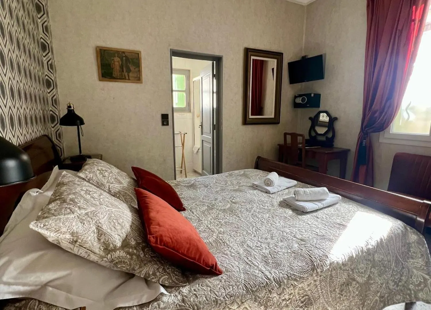 **  Hotel Le Ponteil Antibes Frankrike