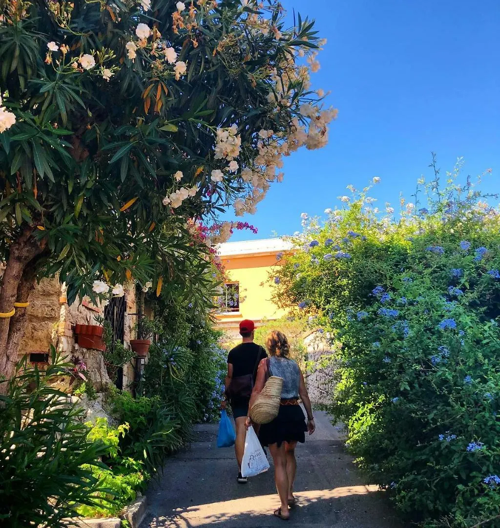 Hotel Le Ponteil Antibes