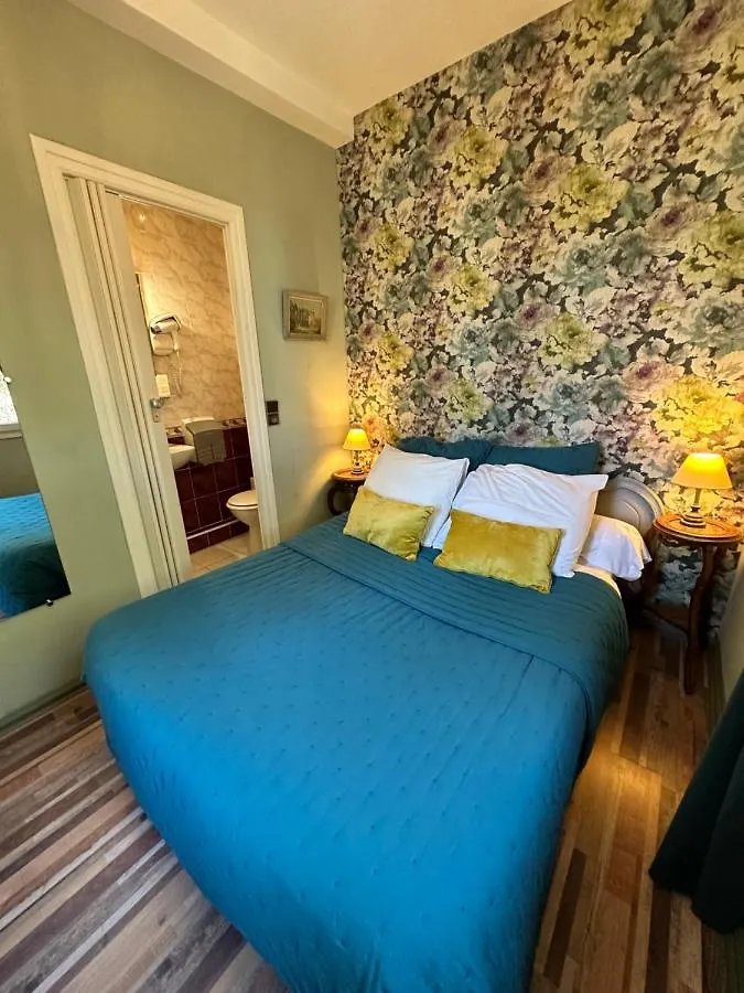 Hotel Le Ponteil Antibes
