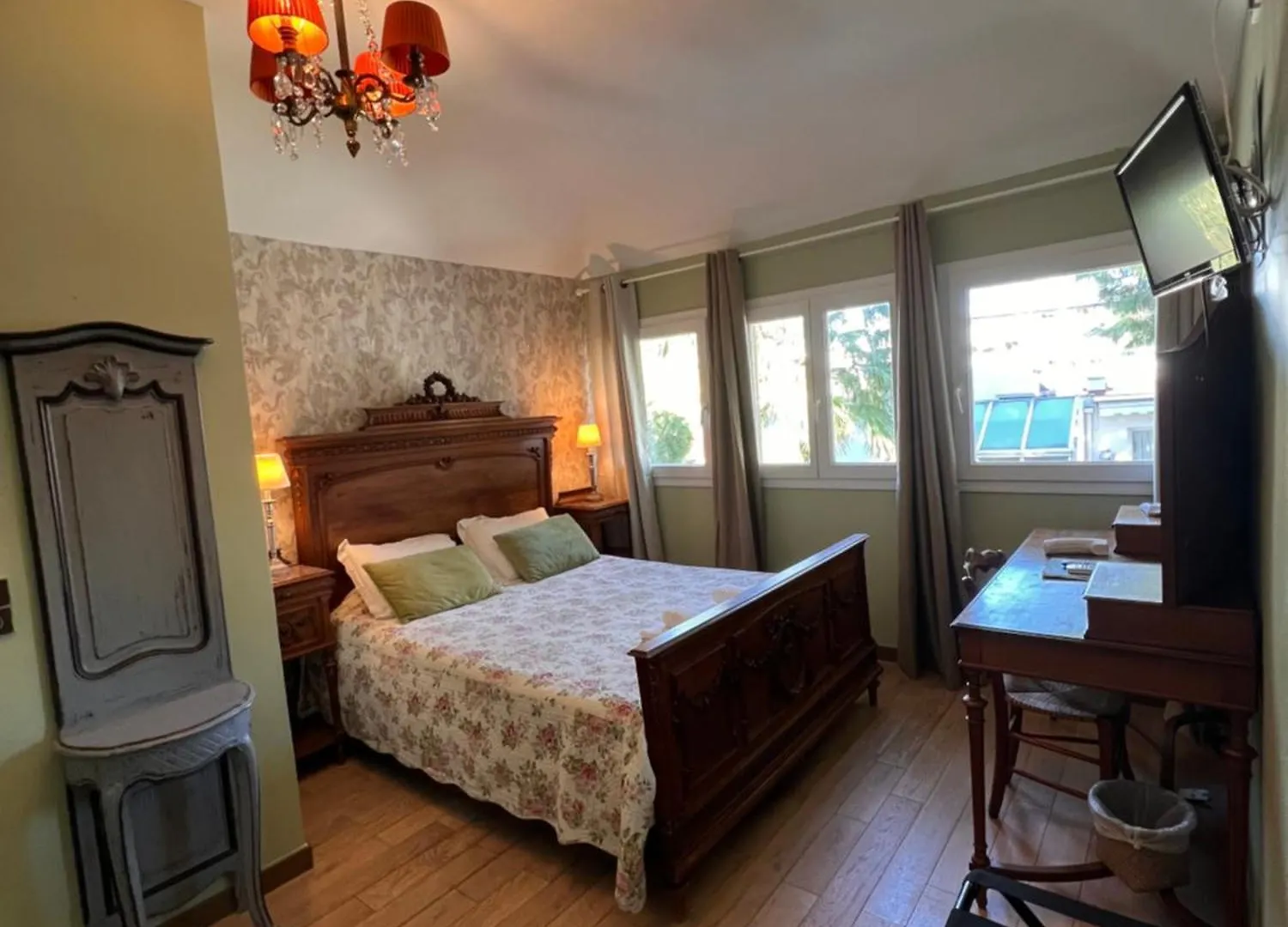 Hotel Le Ponteil Antibes